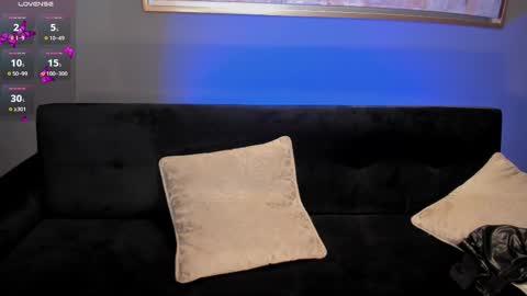 Lin  online show from 03-02-25, 07:12