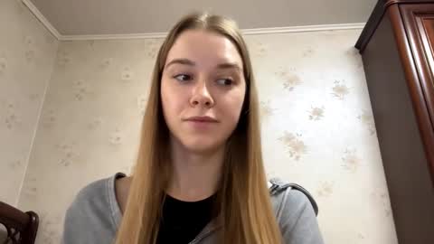 Anessa online show from 09-19-25, 06:15