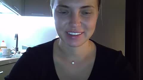 Anna online show from 09-12-25, 04:07