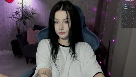 Lina online show from 07-22-26, 02:20