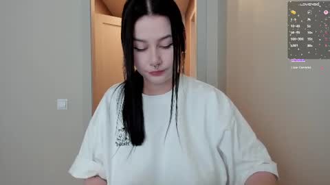 Lina online show from 07-26-26, 03:04