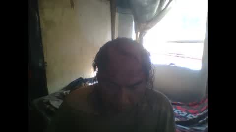 Snapshot of linseyyy chatting on 01-23-25, 08:24 belledelfyyy online show from 01-23-25, 08:24