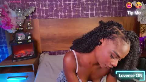 Snapshot of linsy_adams_ chatting on 03-04-26, 04:46 LINSY online show from 03-04-26, 04:46