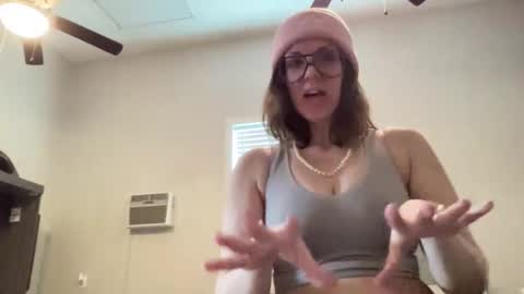 linusloves online show from 02-16-26, 07:43