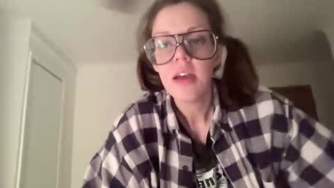 linusloves online show from 04-01-26, 07:44