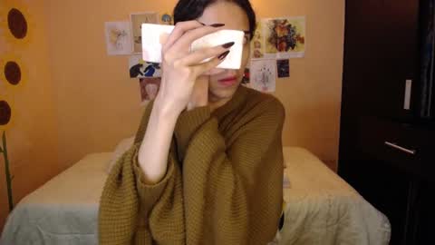 Lio online show from 01-11-25, 01:06