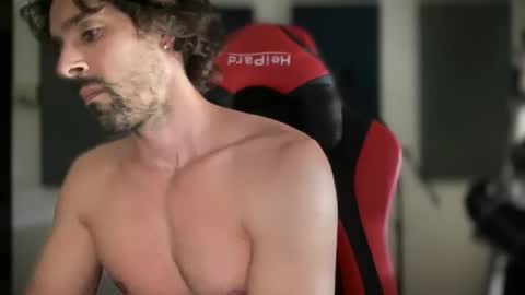 lion_hotty online show from 10-03-25, 08:39