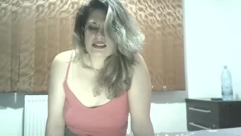 lionessmom online show from 01-13-26, 10:04