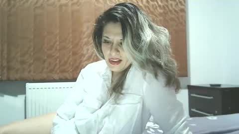 lionessmom online show from 01-14-26, 08:03