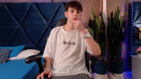 LION FOSTER online show from 10-22-25, 12:27