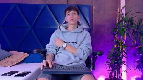 LION FOSTER online show from 02-03-26, 11:32