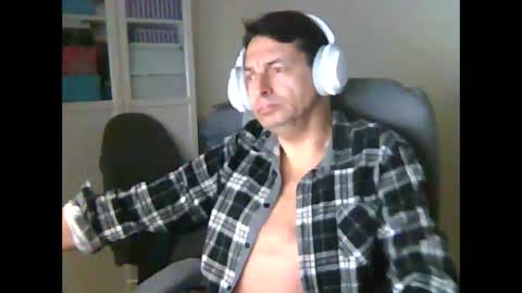 Snapshot of liongr69 chatting on 12-26-24, 08:07 liongr69 online show from 12-26-24, 08:07