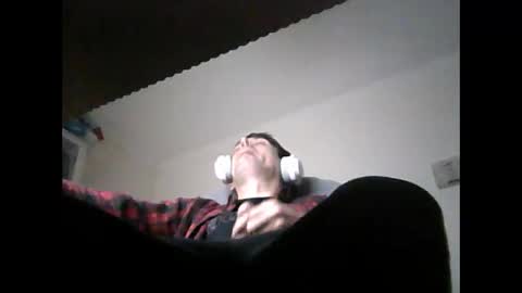Snapshot of liongr69 chatting on 02-18-25, 10:58 liongr69 online show from 02-18-25, 10:58
