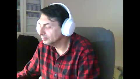 Snapshot of liongr69 chatting on 02-20-25, 09:22 liongr69 online show from 02-20-25, 09:22
