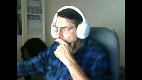 Snapshot of liongr69 chatting on 03-09-25, 08:52 liongr69 online show from 03-09-25, 08:52