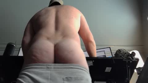Daddy Lion online show from 01-15-25, 05:58