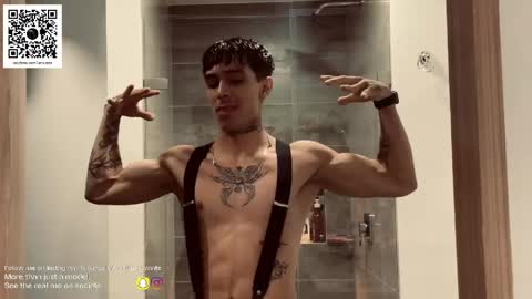 Snapshot of liorvante chatting on 05-08-26, 01:00 Lior Vante online show from 05-08-26, 01:00