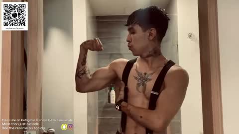 Snapshot of liorvante chatting on 05-10-26, 03:06 Lior Vante online show from 05-10-26, 03:06