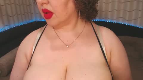 LIpsAddiction online show from 12-20-24, 02:27