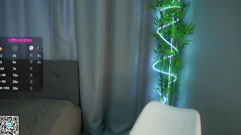 Amelia online show from 12-12-24, 04:15