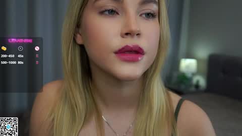 Amelia online show from 12-12-24, 11:14
