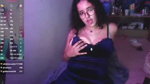 Snapshot of lirabosa chatting on 12-14-24, 10:39 Lira online show from 12-14-24, 10:39