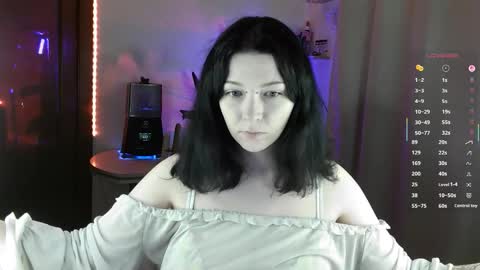 Snapshot of lirara chatting on 11-18-25, 05:23 lirara online show from 11-18-25, 05:23