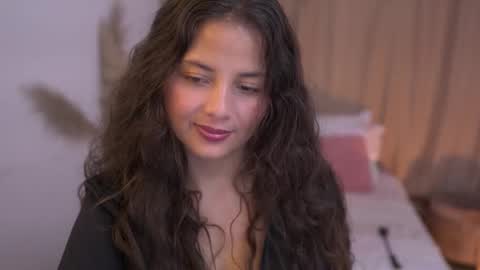 Snapshot of lirio05 chatting on 10-03-25, 06:16 Lily see u on december 2 online show from 10-03-25, 06:16