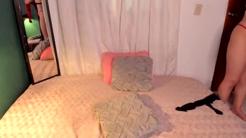 Snapshot of liry_kim chatting on 03-13-26, 08:59 liry online show from 03-13-26, 08:59