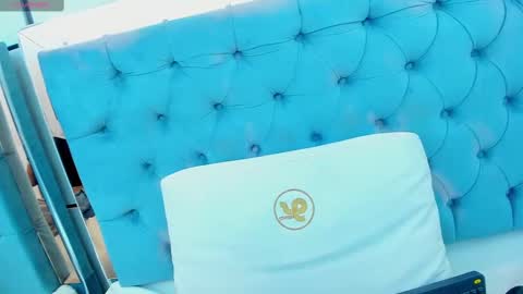  LIS ROUS  online show from 10-04-25, 11:19