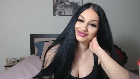 Lisa online show from 12-18-24, 12:10