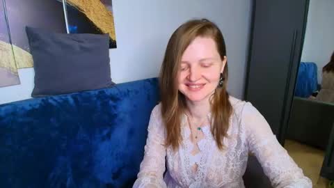 Snapshot of lisa__evans chatting on 05-05-26, 02:08 Lisa online show from 05-05-26, 02:08