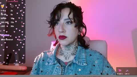 Lisa online show from 12-31-24, 03:55