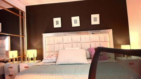 Lisa online show from 02-13-25, 06:38