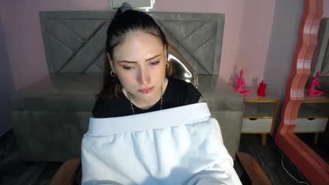 Lisa online show from 02-05-26, 02:16