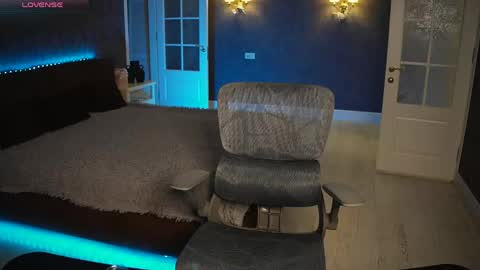 lisa_elfy online show from 05-12-26, 04:15