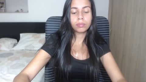 Lisa Santos online show from 12-21-24, 02:52