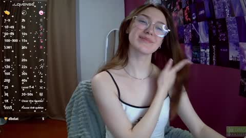 Lisa online show from 01-26-25, 07:10