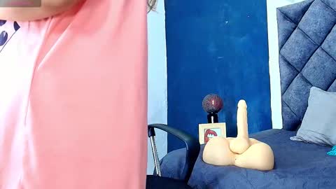 lisa_louis online show from 10-15-25, 06:35