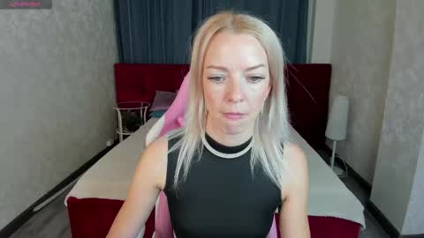 Lisa online show from 10-20-25, 12:22