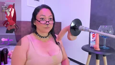 Lisa online show from 11-13-25, 02:32