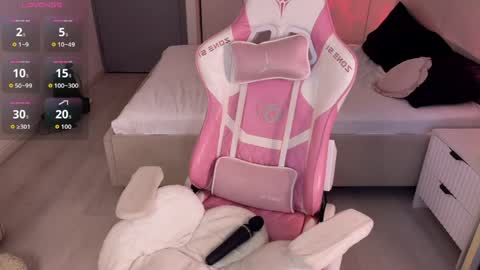 lisa_moons online show from 05-11-26, 04:04