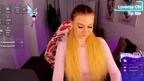 Snapshot of lisa_rabbit chatting on 05-12-26, 01:25 lisa_rabbit online show from 05-12-26, 01:25