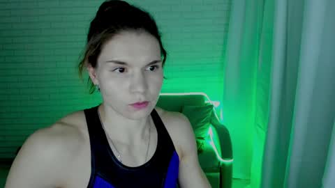 Snapshot of lisa_ree_ chatting on 02-02-25, 04:48 lisa online show from 02-02-25, 04:48