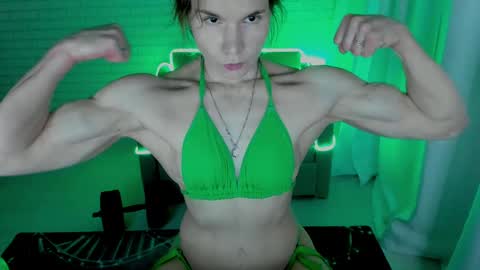 Snapshot of lisa_ree_ chatting on 02-09-25, 05:29 lisa online show from 02-09-25, 05:29