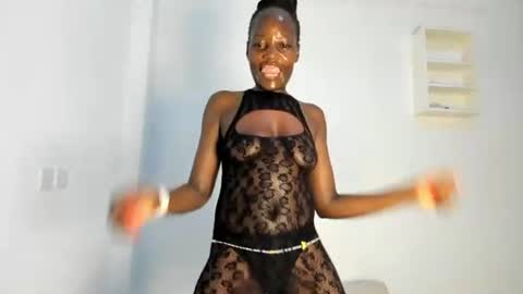 Snapshot of lisa_reed3 chatting on 07-13-26, 08:06 Lisa online show from 07-13-26, 08:06
