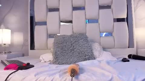 lisa_sweetas online show from 06-19-26, 08:01