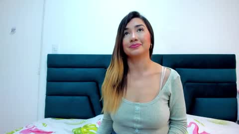 Snapshot of lisa_white_ chatting on 03-06-25, 09:31 lisa white online show from 03-06-25, 09:31