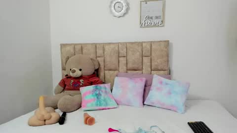 Snapshot of lisa_will chatting on 10-06-25, 08:39 lisa will online show from 10-06-25, 08:39