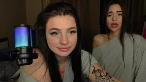 Lisa and Den online show from 09-17-25, 09:38